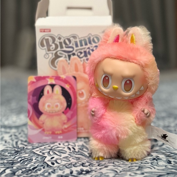 Authentic Loyalty from Big Into Energy Labubu - Picture 2 of 4